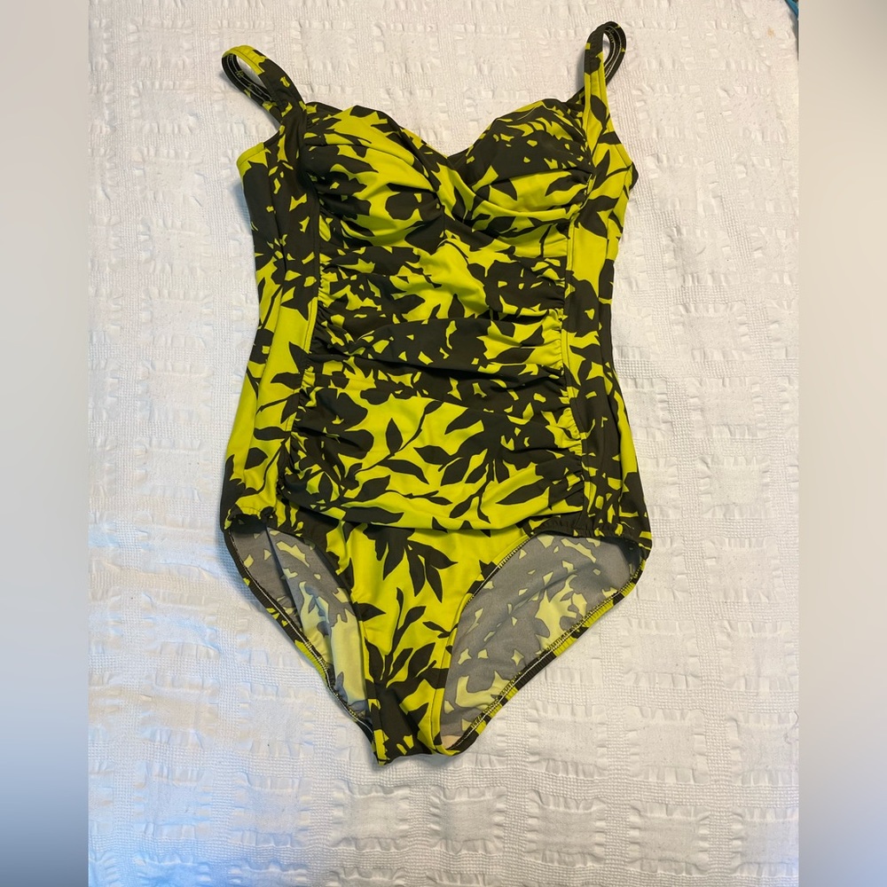 Miracle Suit, Multicolored, one piece swimsuit, Size 14